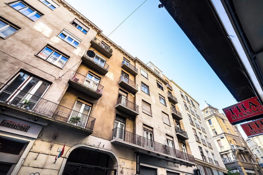 Bpr Charming Design Apartment With Balcony, A/C Budapest Kültér fotó