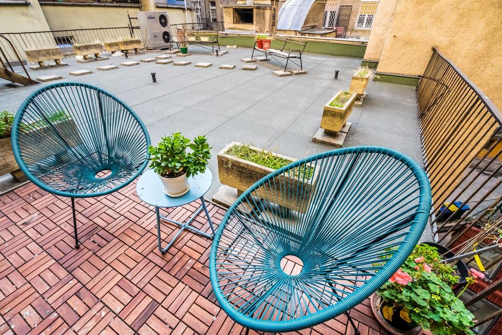 Bpr Charming Design Apartment With Balcony, A/C Budapest Kültér fotó